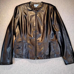 Tres You Vegan Faux Leather Tailored 2  Pocket Lined Moto Jacket in Size Large